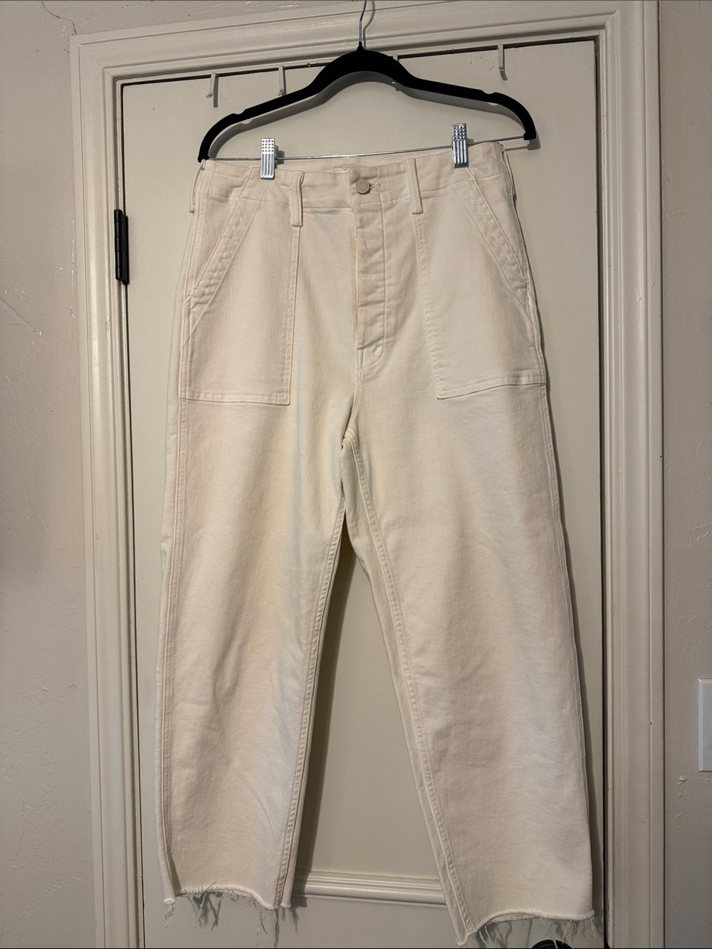 MOTHER Cream Straight-Leg Utility Chinos 28